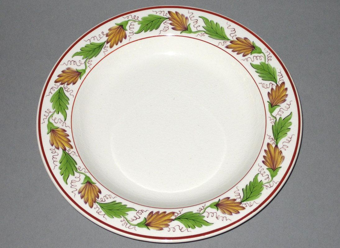 1969.0736.109 Small plate
