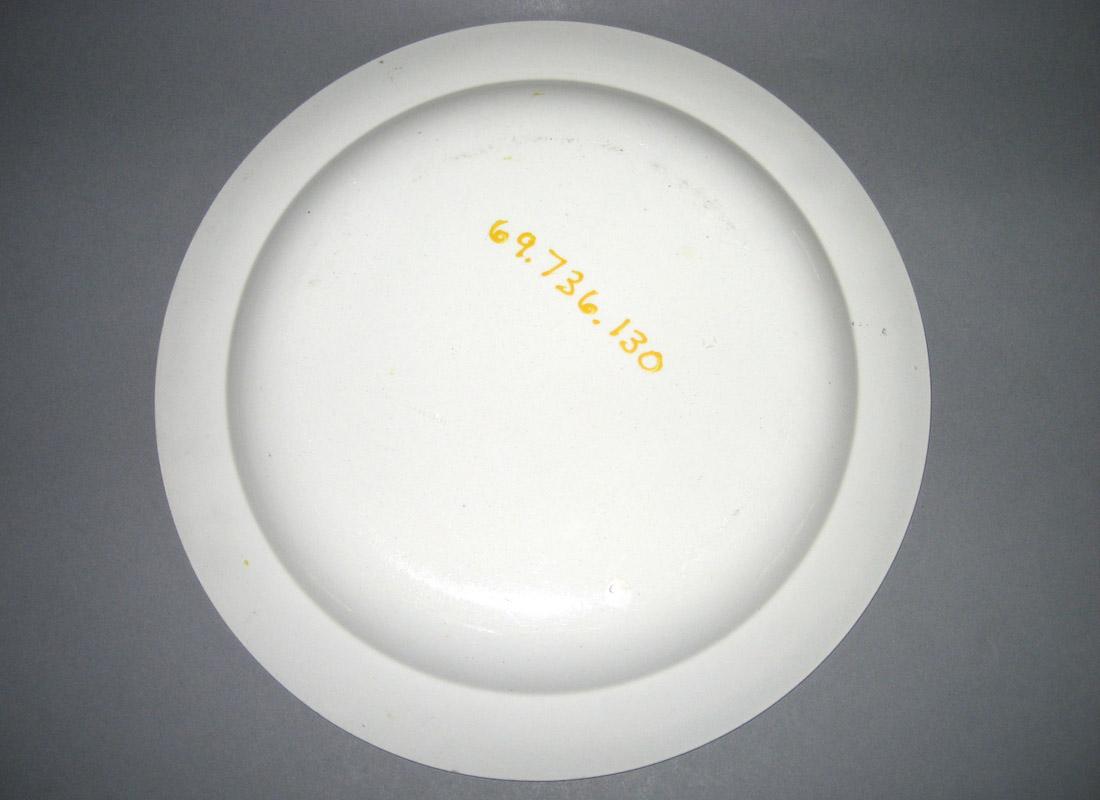 1969.0736.130 Plate underside