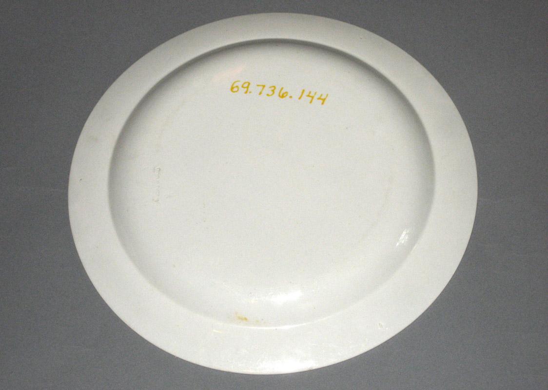 1969.0736.144 underside
