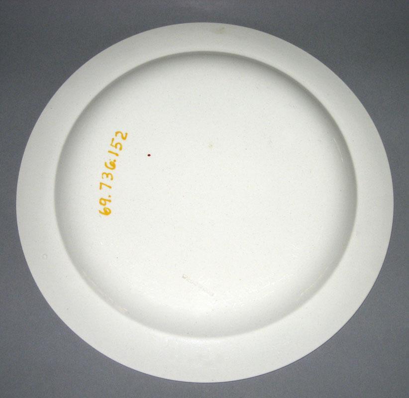 1969.0736.152 Plate underside