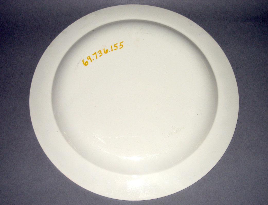 1969.0736.155 Plate underside