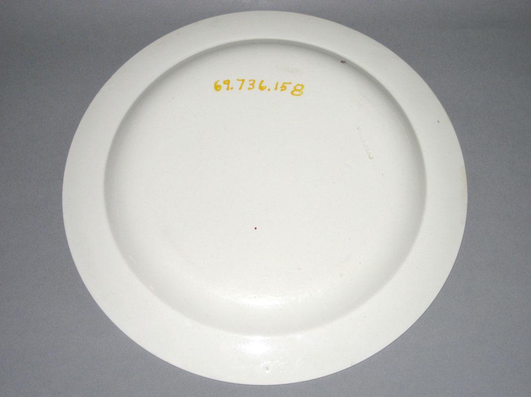 1969.0736.158 Plate underside