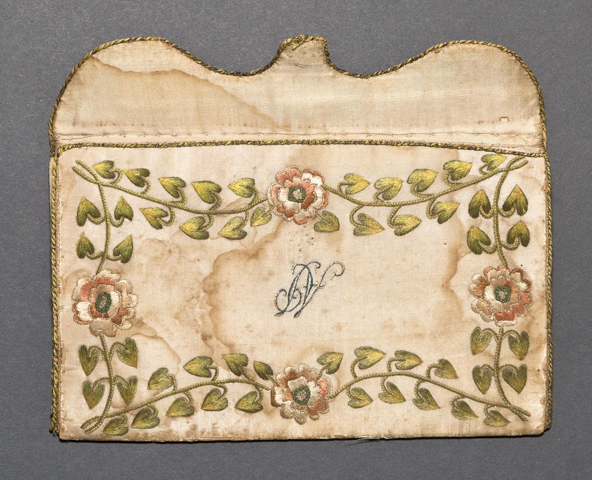 1969.0742 Pocketbook
