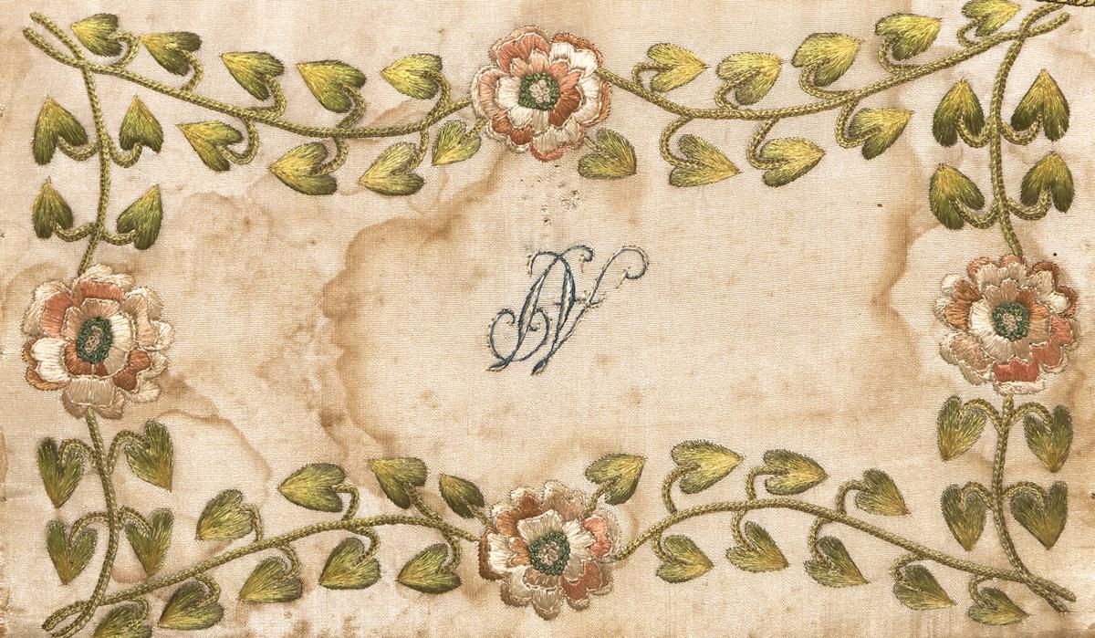 1969.0742 Pocketbook, Detail