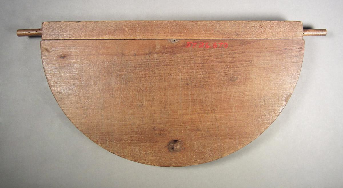 1957.0026.670, Unidentified object, side 3