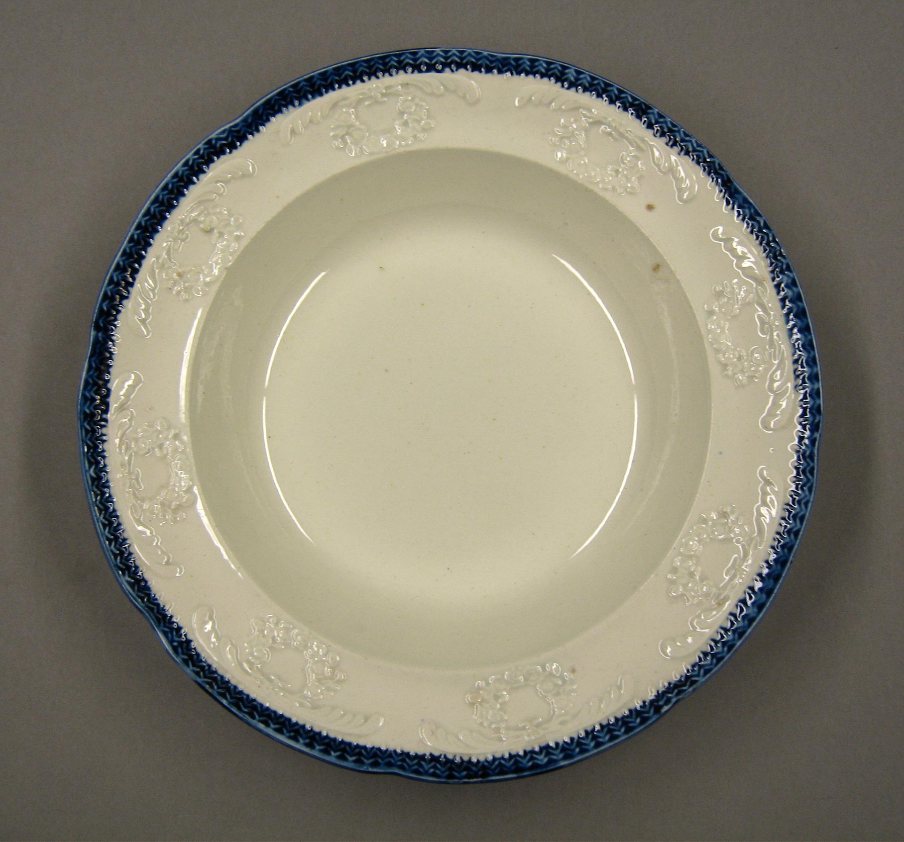 1969.0788.003 Soup plate