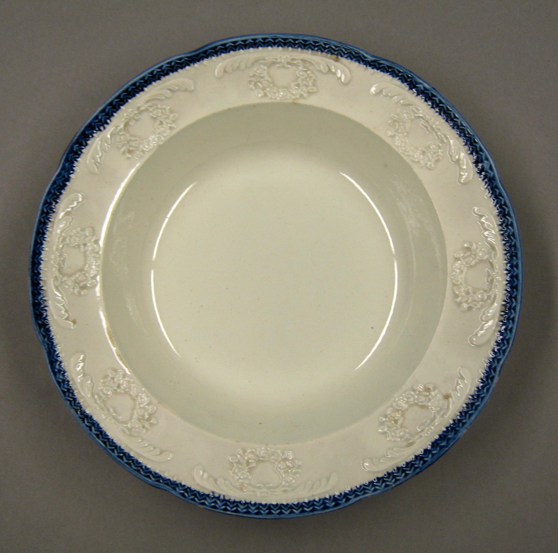 1969.0788.004 Soup plate