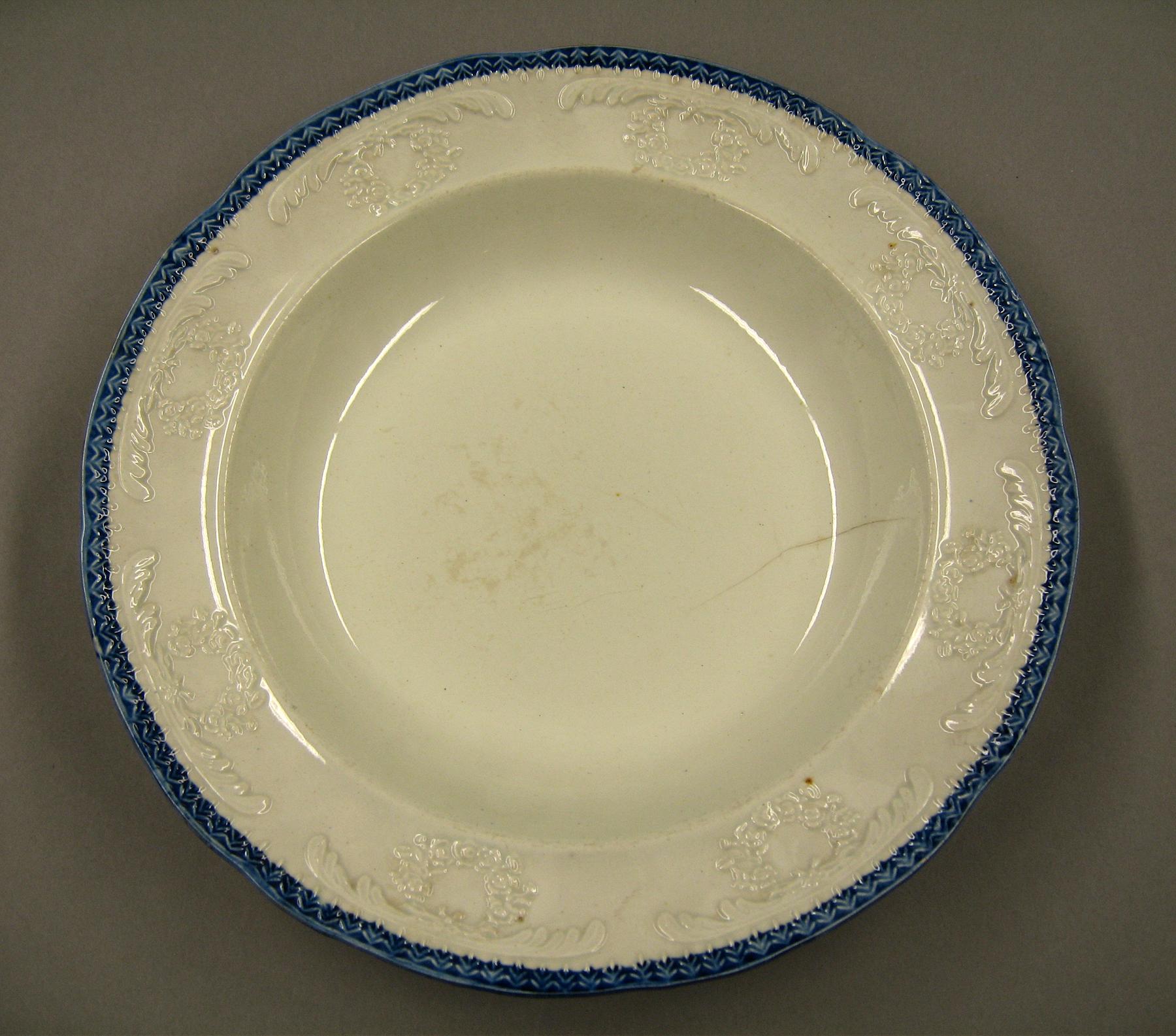 1969.0788.006 Soup plate