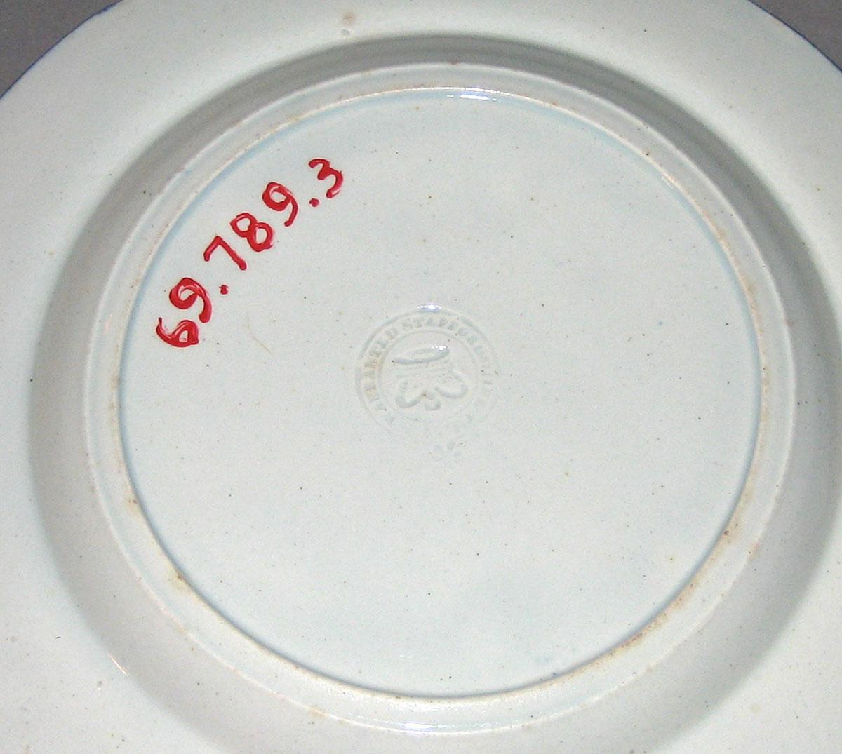 1969.0789.003 Plate (Clews mark)