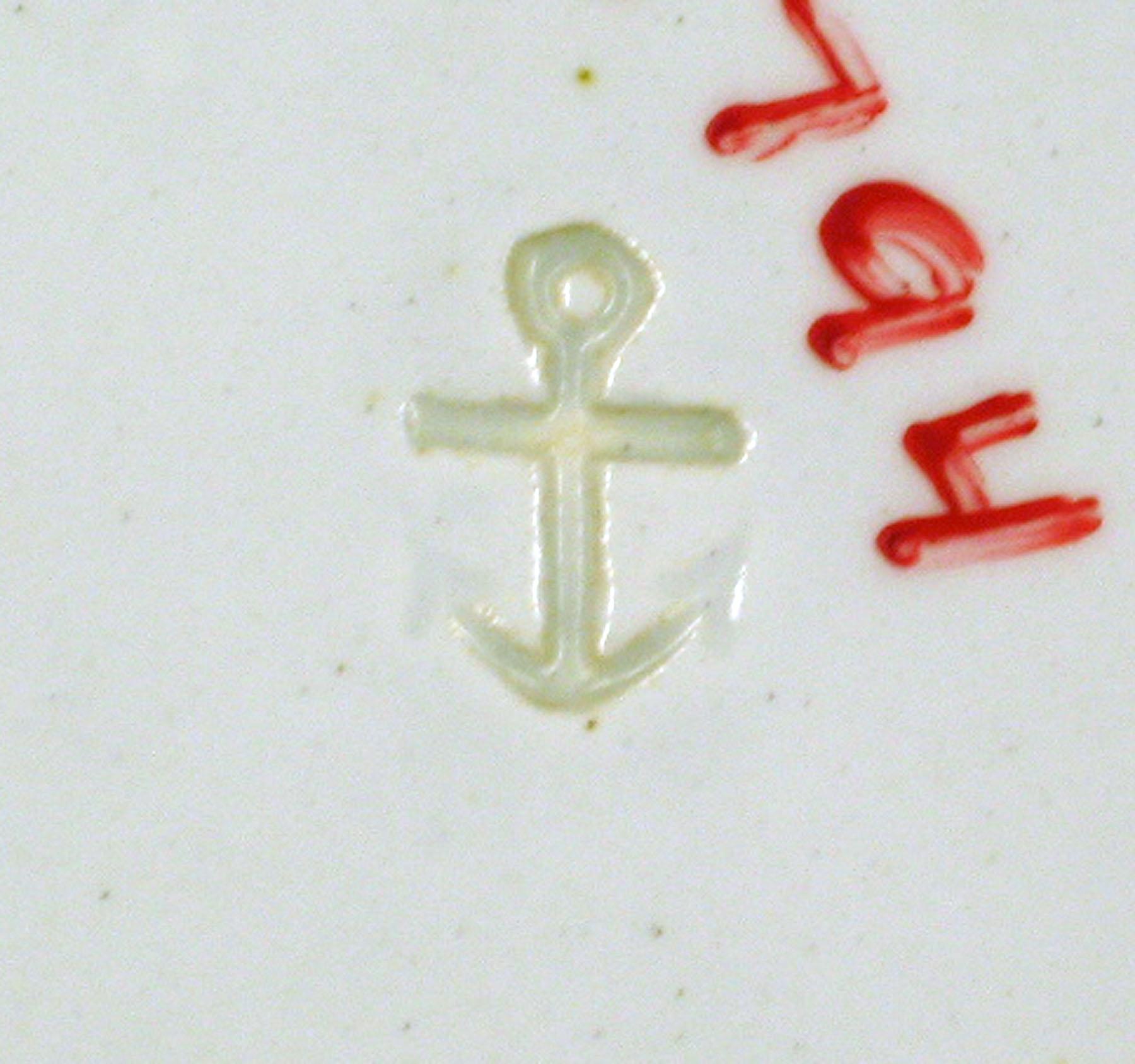 1969.0794 Davenport cup plate (detail)