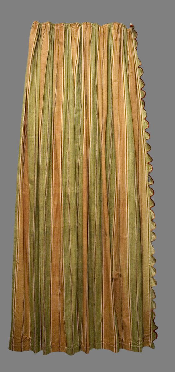 1969.0830.002 Window Hanging, Side Curtain