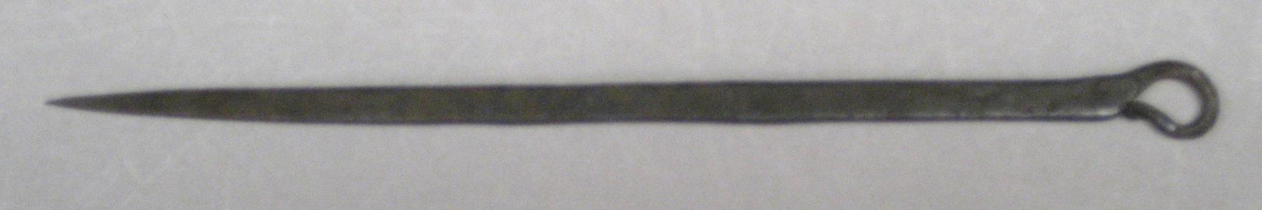 1969.0836 B Skewer
