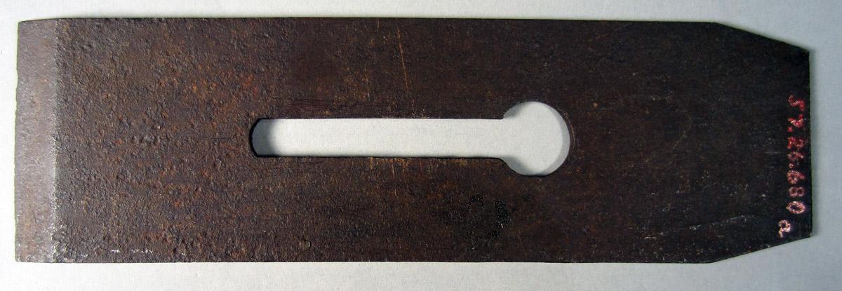 1957.0026.680 A Plane iron, View 1