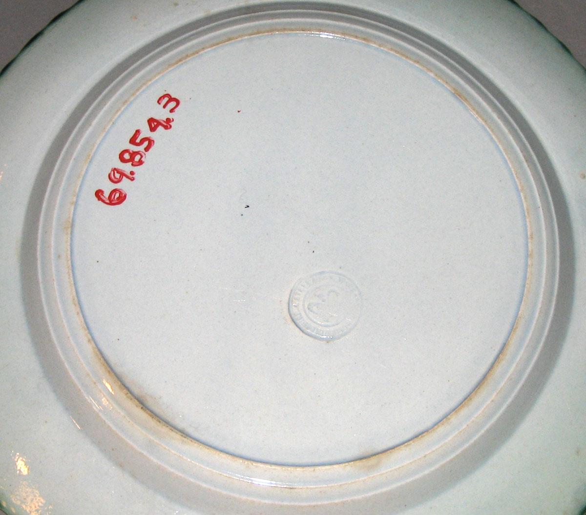 1969.0854.003 Plate (underside with Stevenson mark)