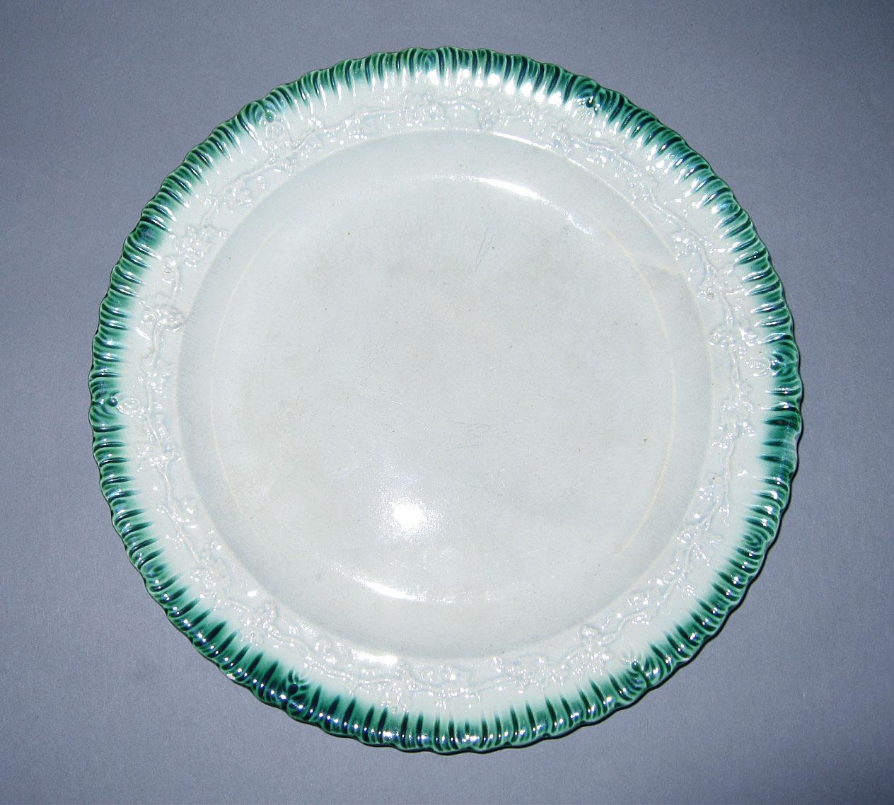 1969.0856.004 Green-edged pearlware plate