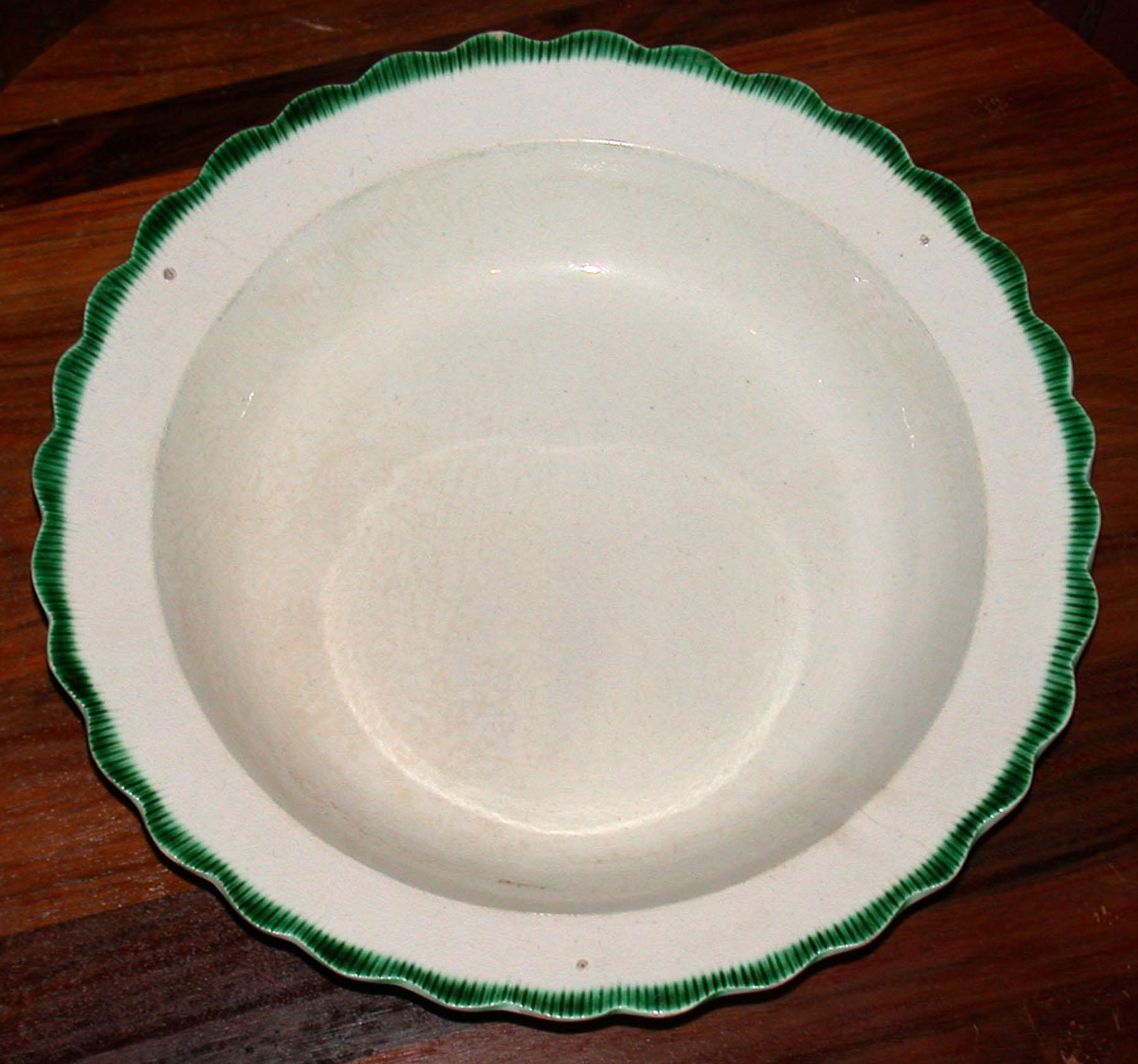 1969.0868.001 Pearlware soup plate