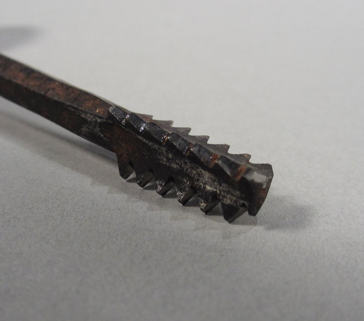 1957.0026.684 Screw tap, tip detail