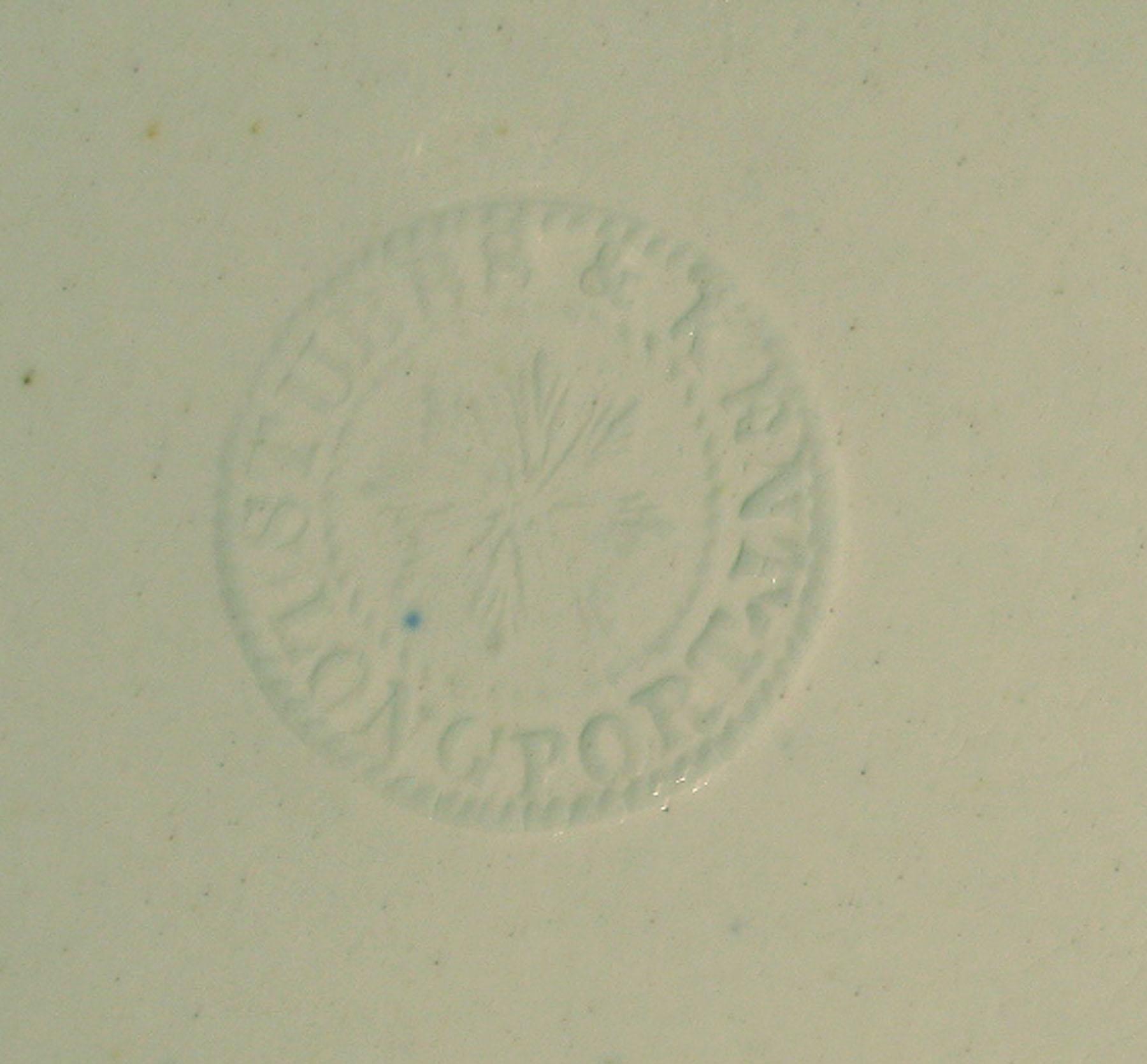 1969.0874.001 Stubbs & Kent pearlware dish (detail)
