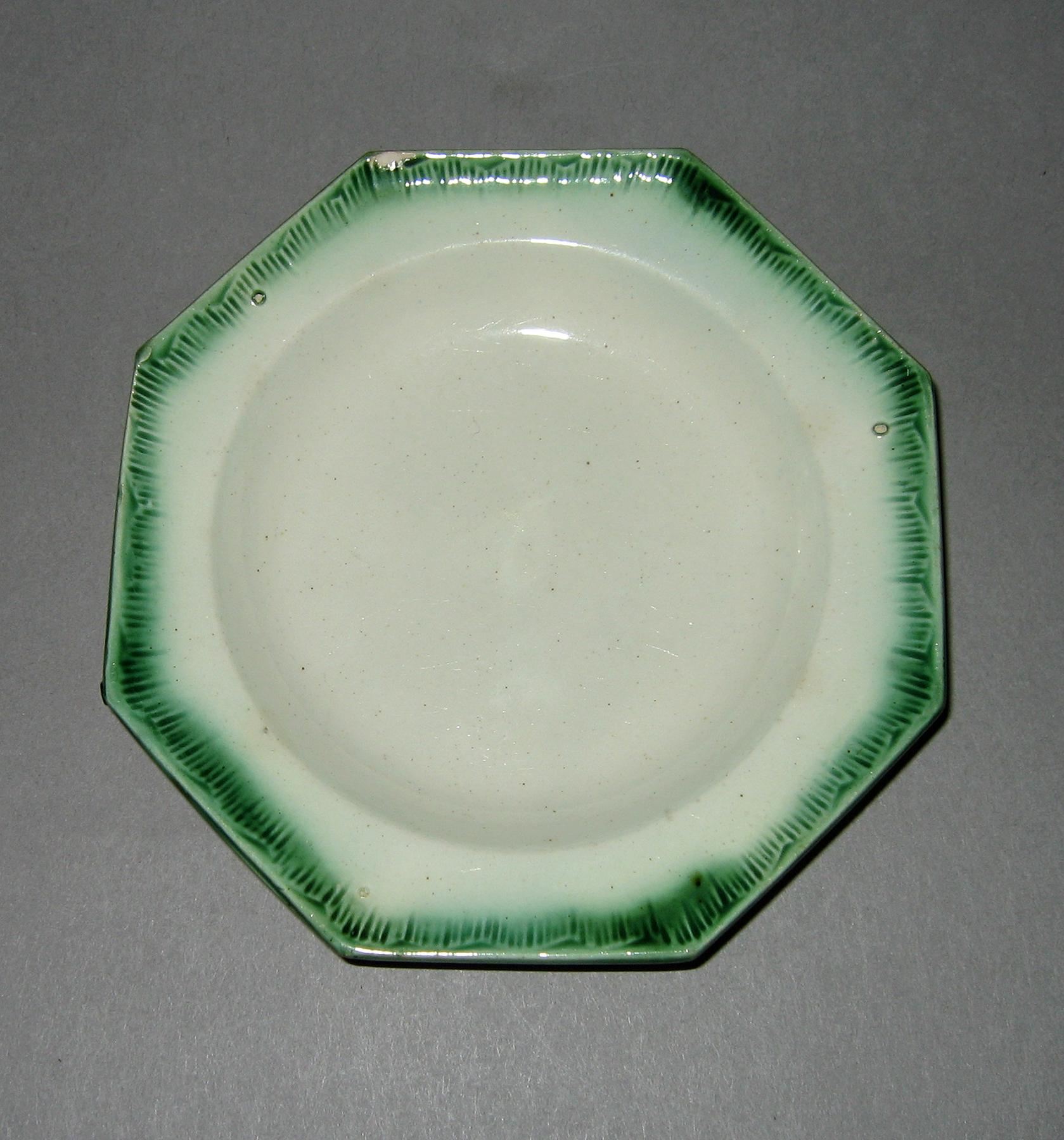 1969.0878.003 Cup plate