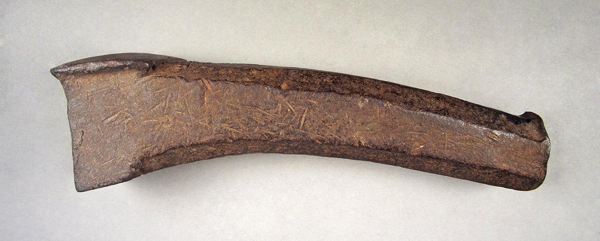 1957.0026.688, Shaping stake, side 4
