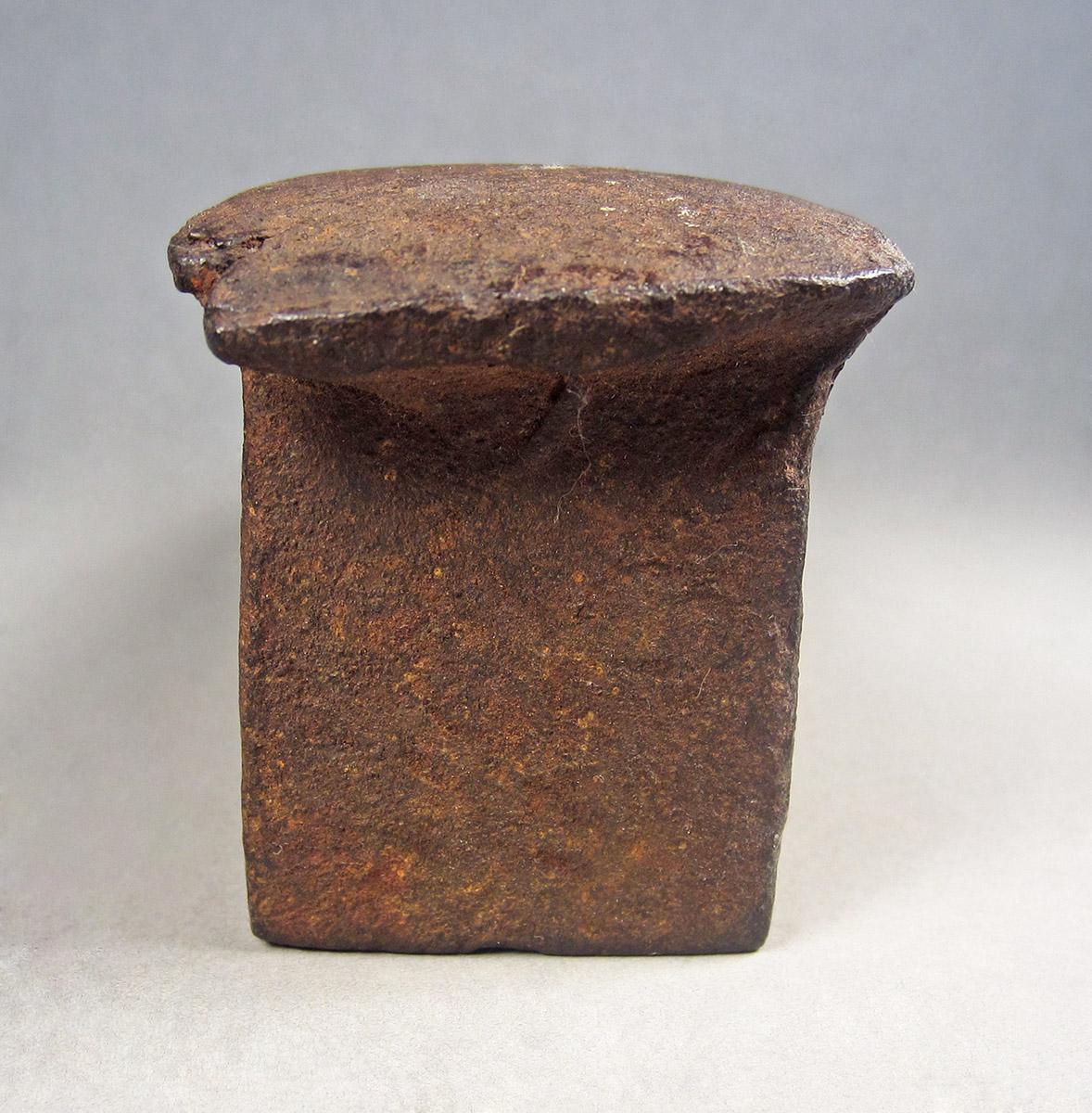 1957.0026.688, Shaping stake, end 2