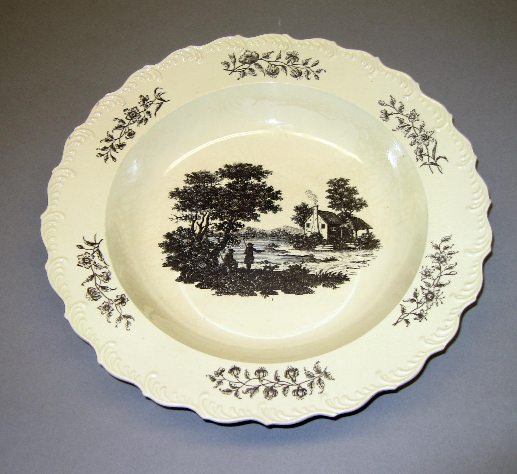 1969.0936.031 Soup plate