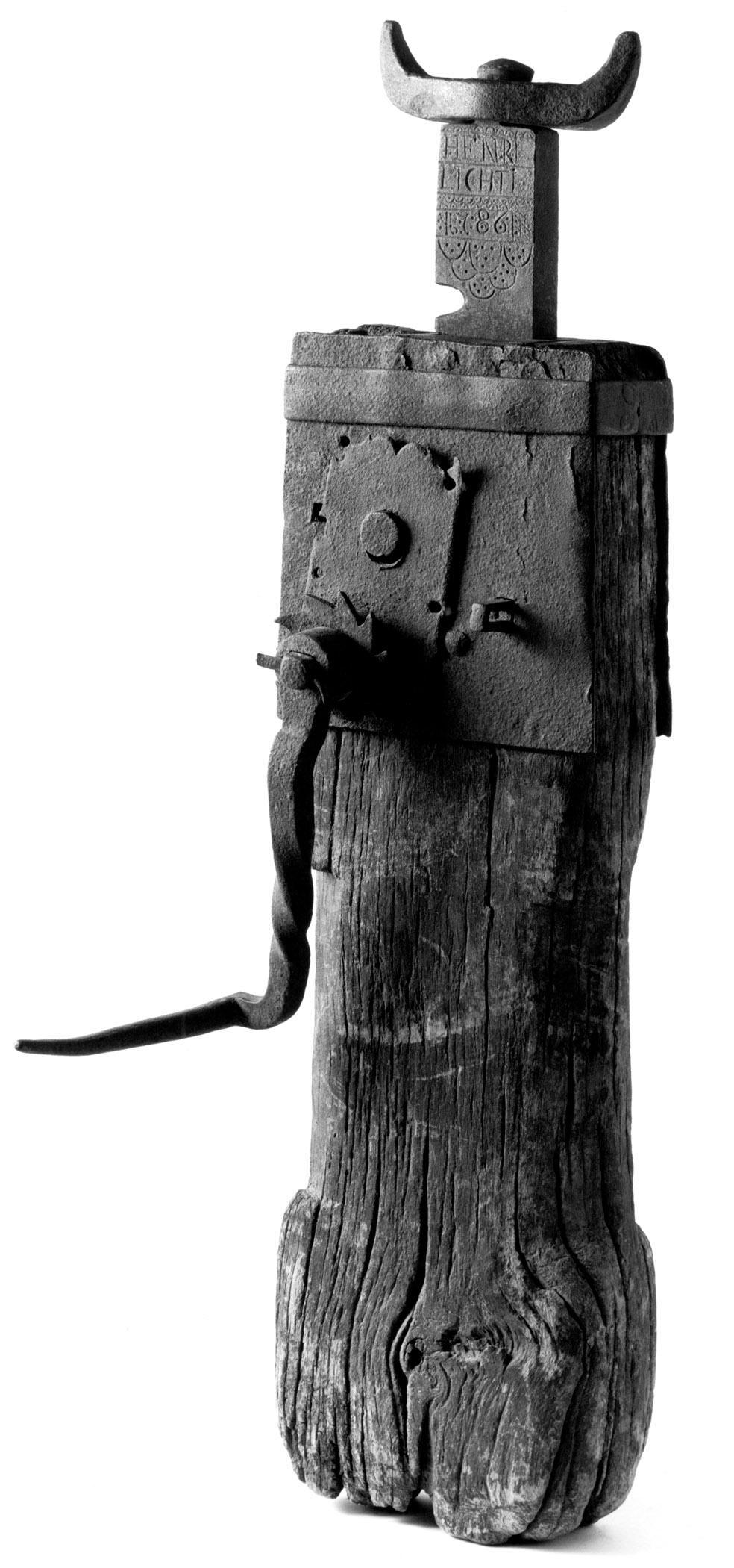 1969.0938 Wagon jack, B+W