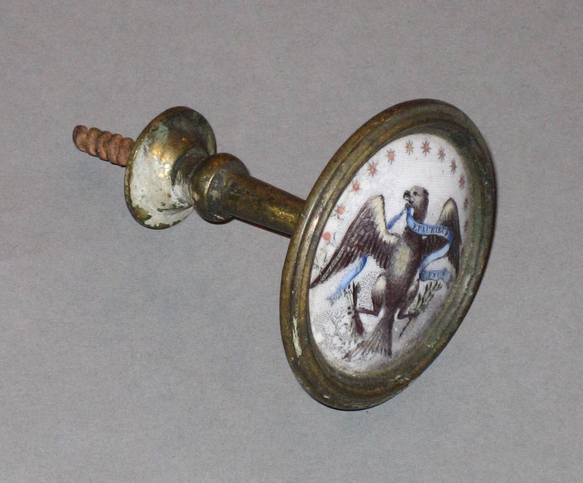 1969.0951 Cloak pin