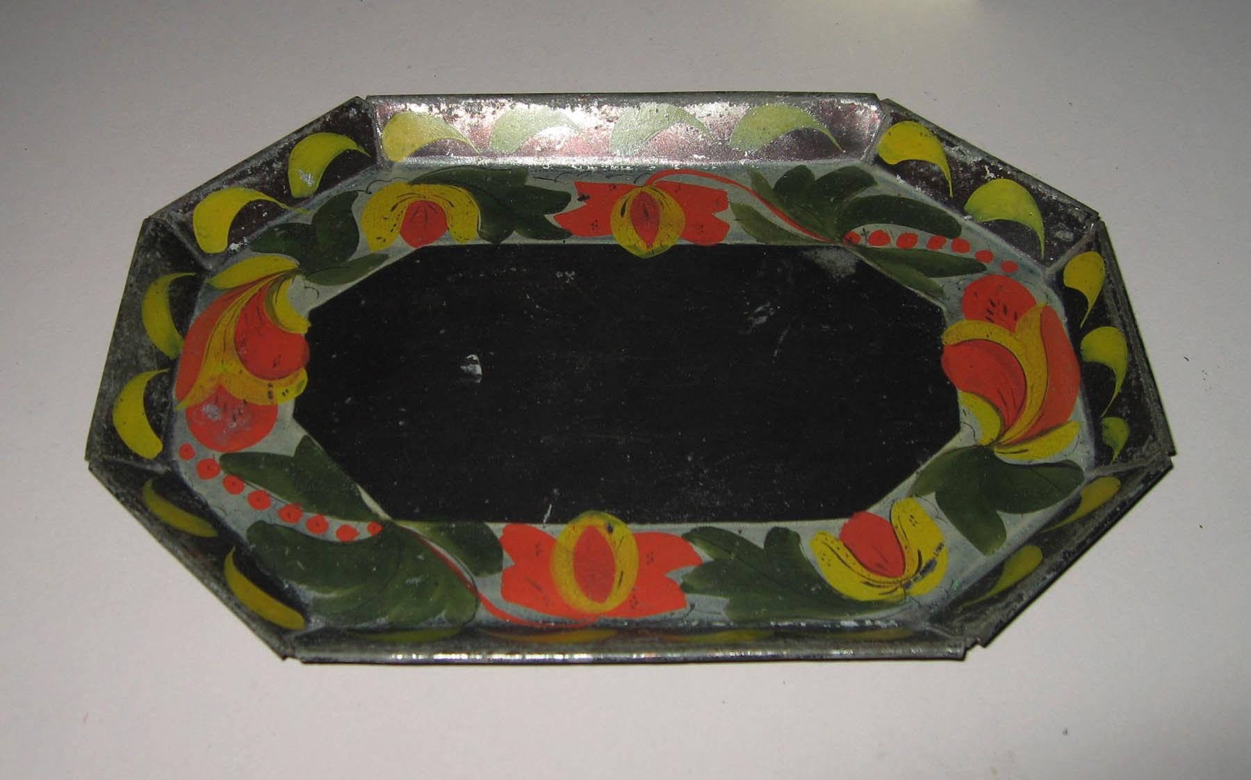 1969.0956 Tray