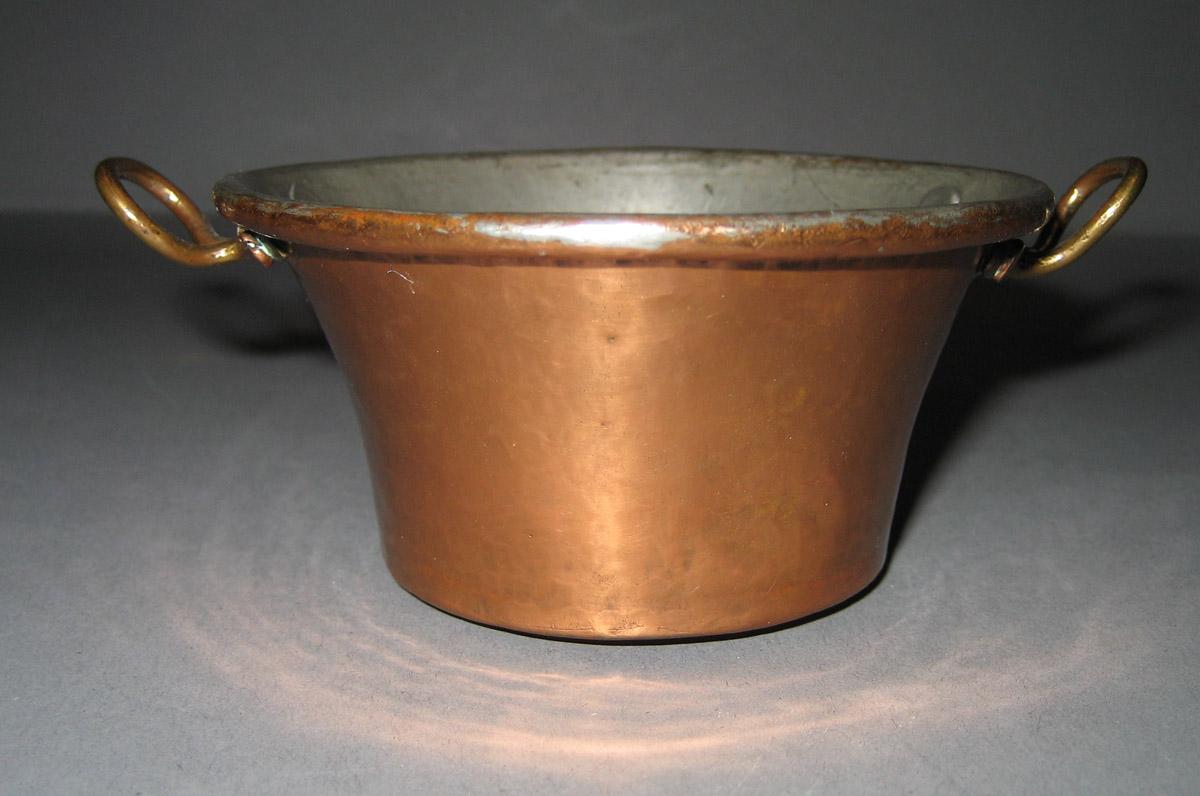 1969.0965 Pan