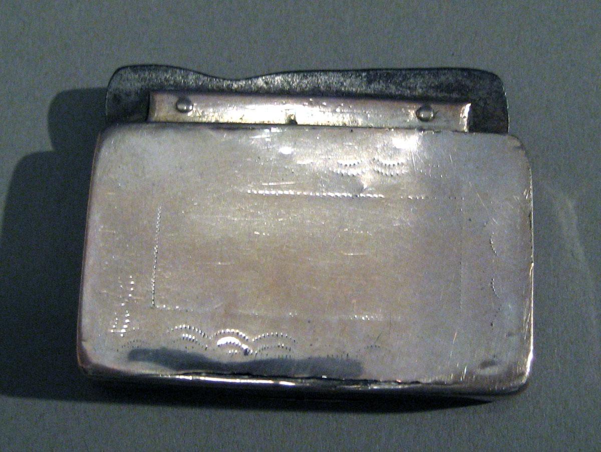 1969.0966 A Silver Flint Box underside