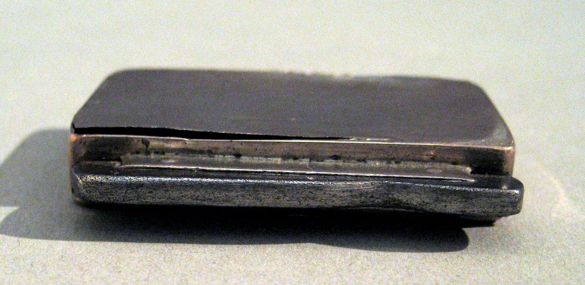 1969.0966 A Silver Flint Box back