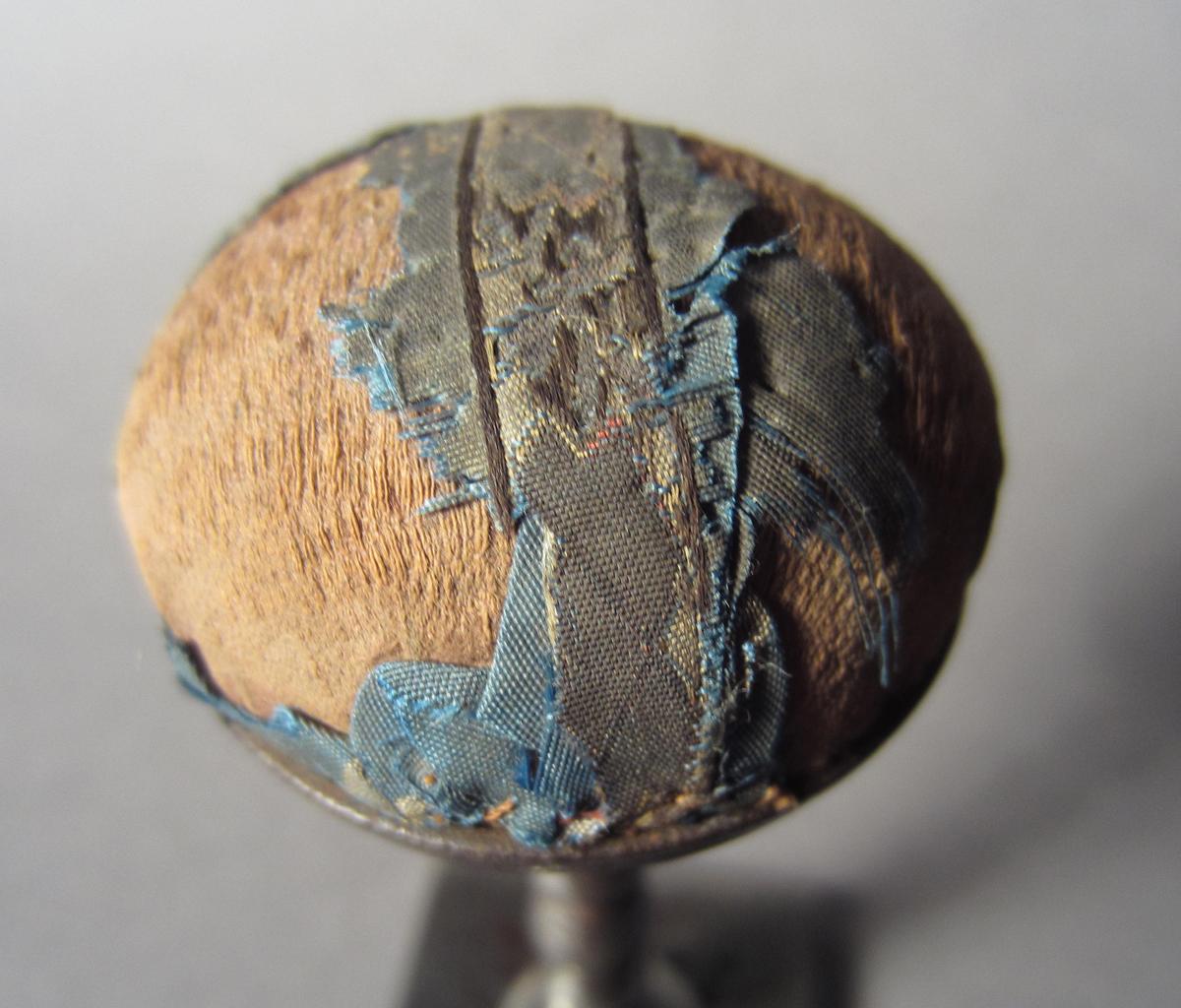 1969.0967 Pincushion, Fabric