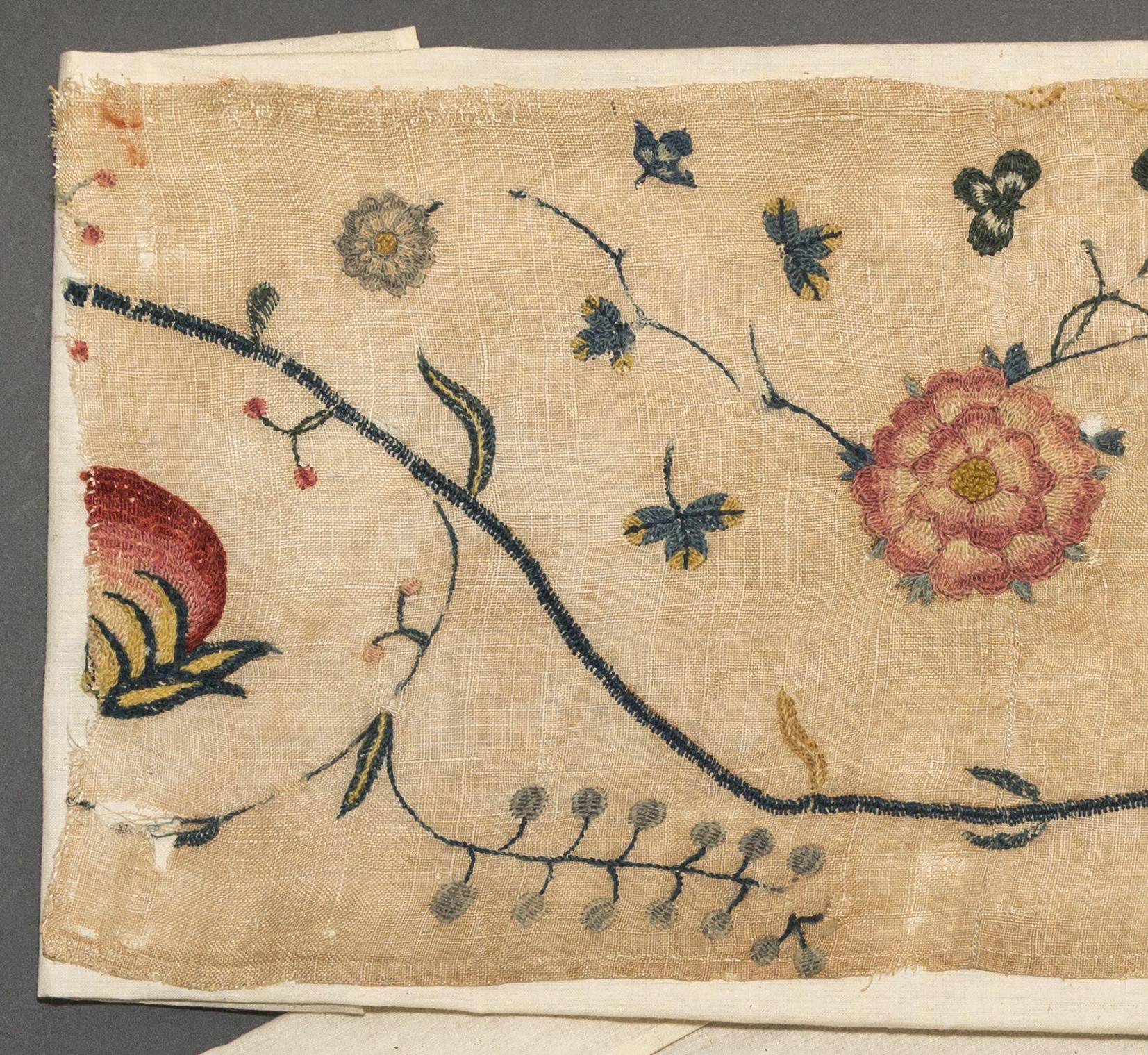 1969.1046 Bed hanging, detail 1