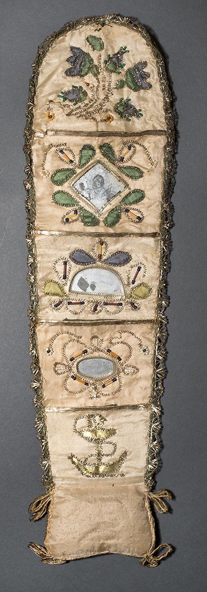 1969.1080 Sewing Roll
