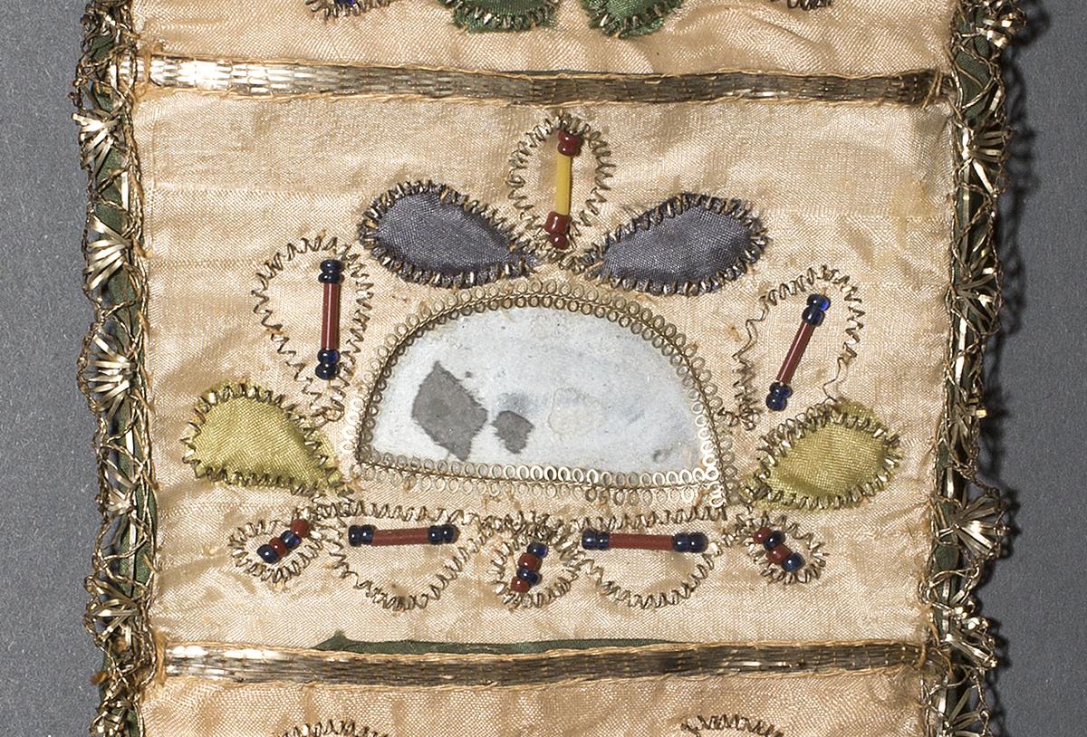 1969.1080 Sewing Roll, Detail 3