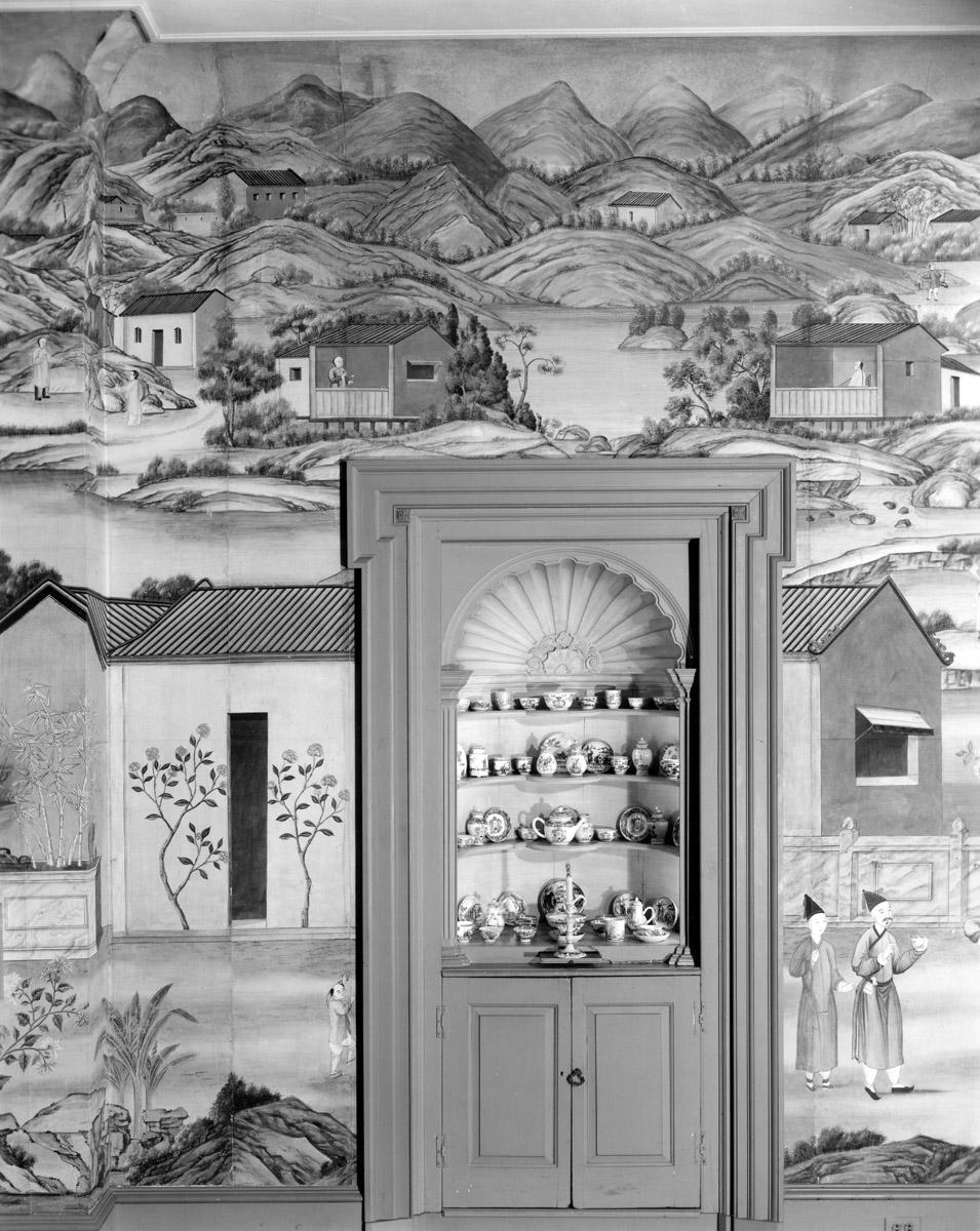 1969.1084 Wall covering, Wallpaper (view 2)
