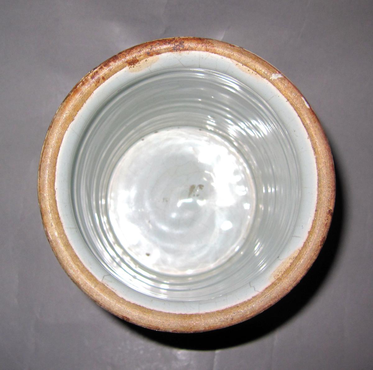 1957.0028.002 Delft jar top