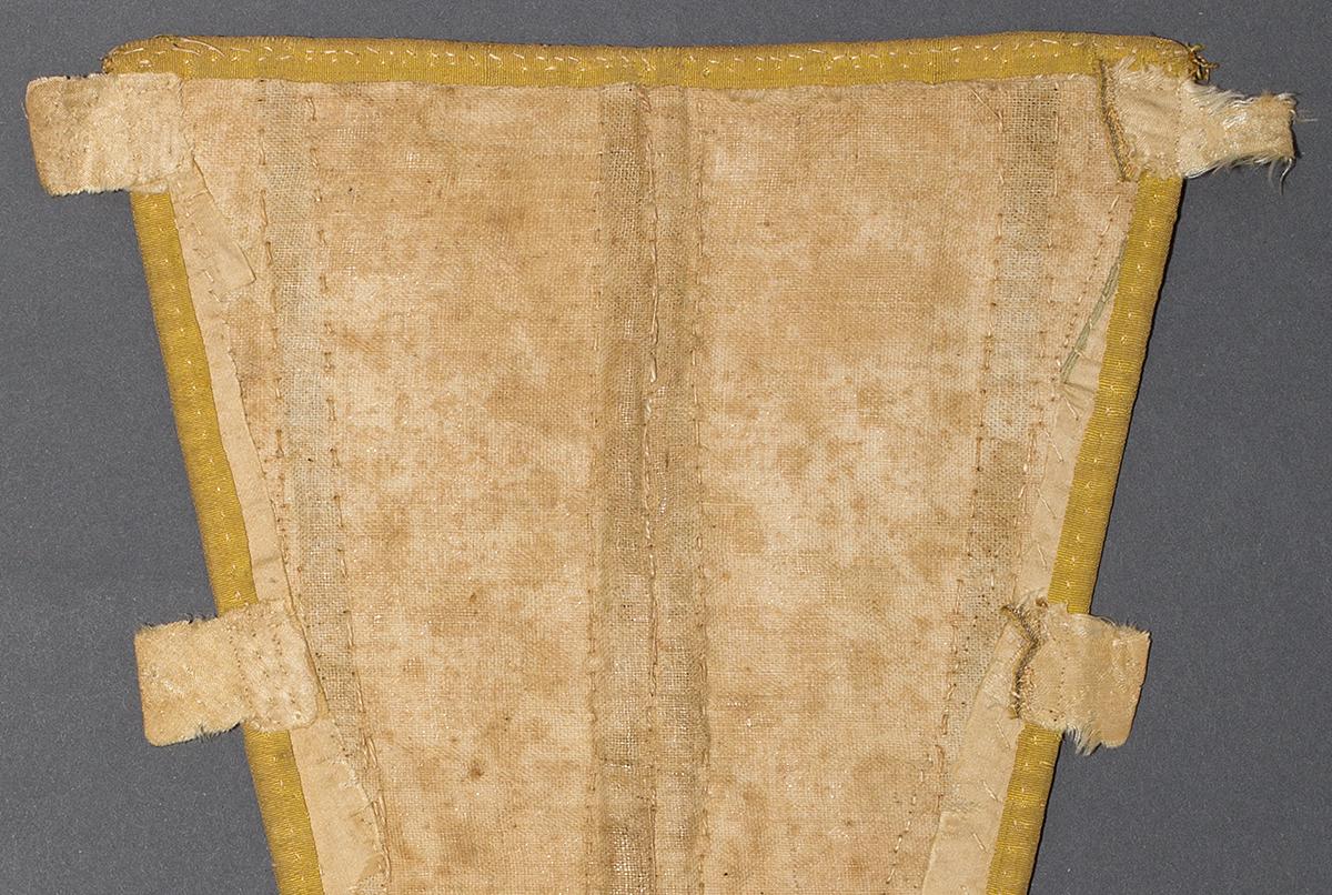 1969.1119 Stomacher, Verso Detail