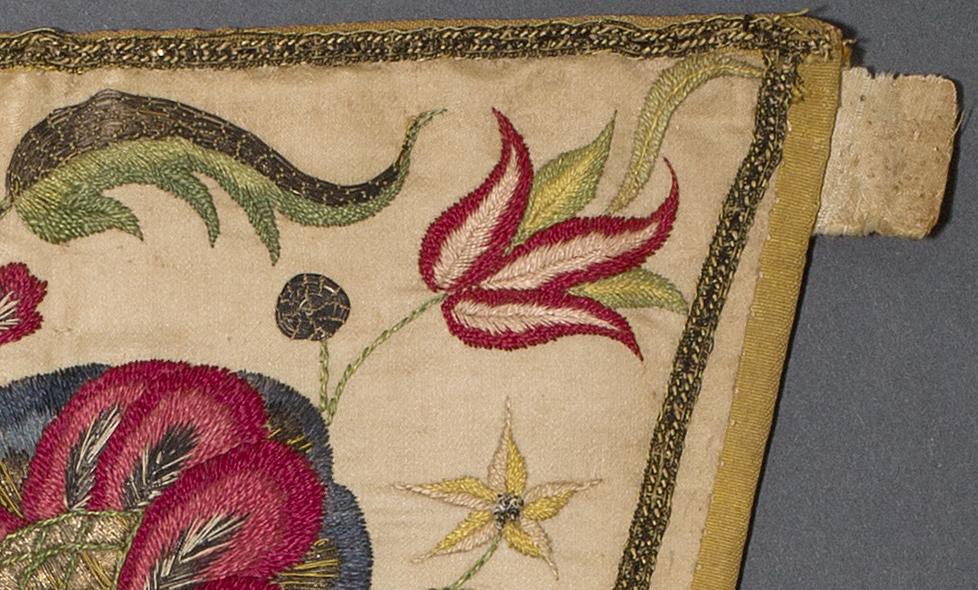1969.1119 Stomacher, Detail 5