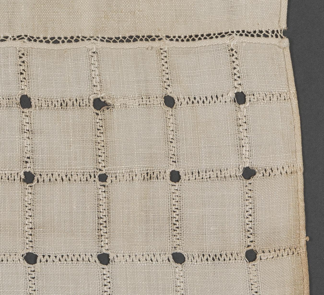 1969.1143 Towel, reverse, detail 4