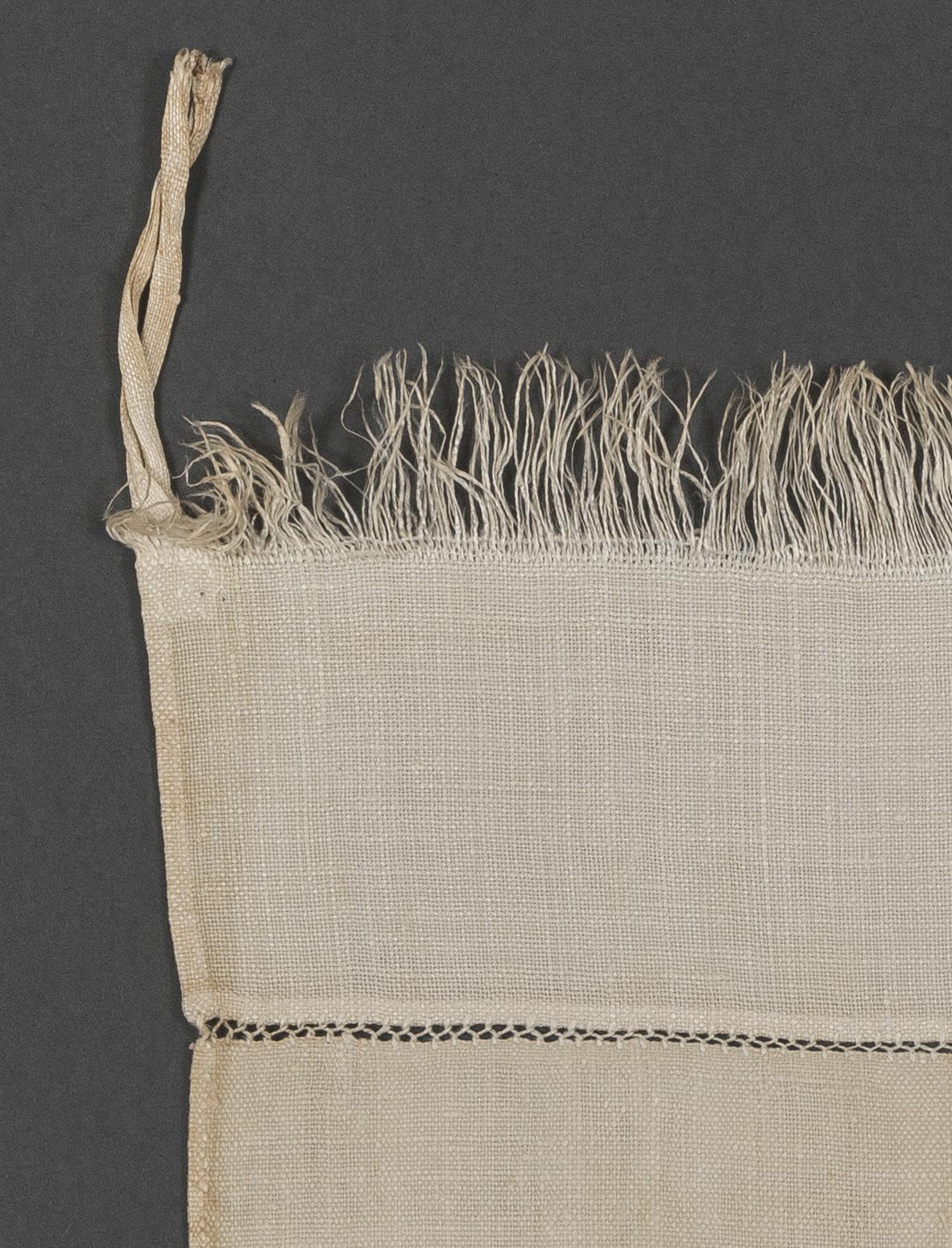 1969.1143 Towel, detail 2