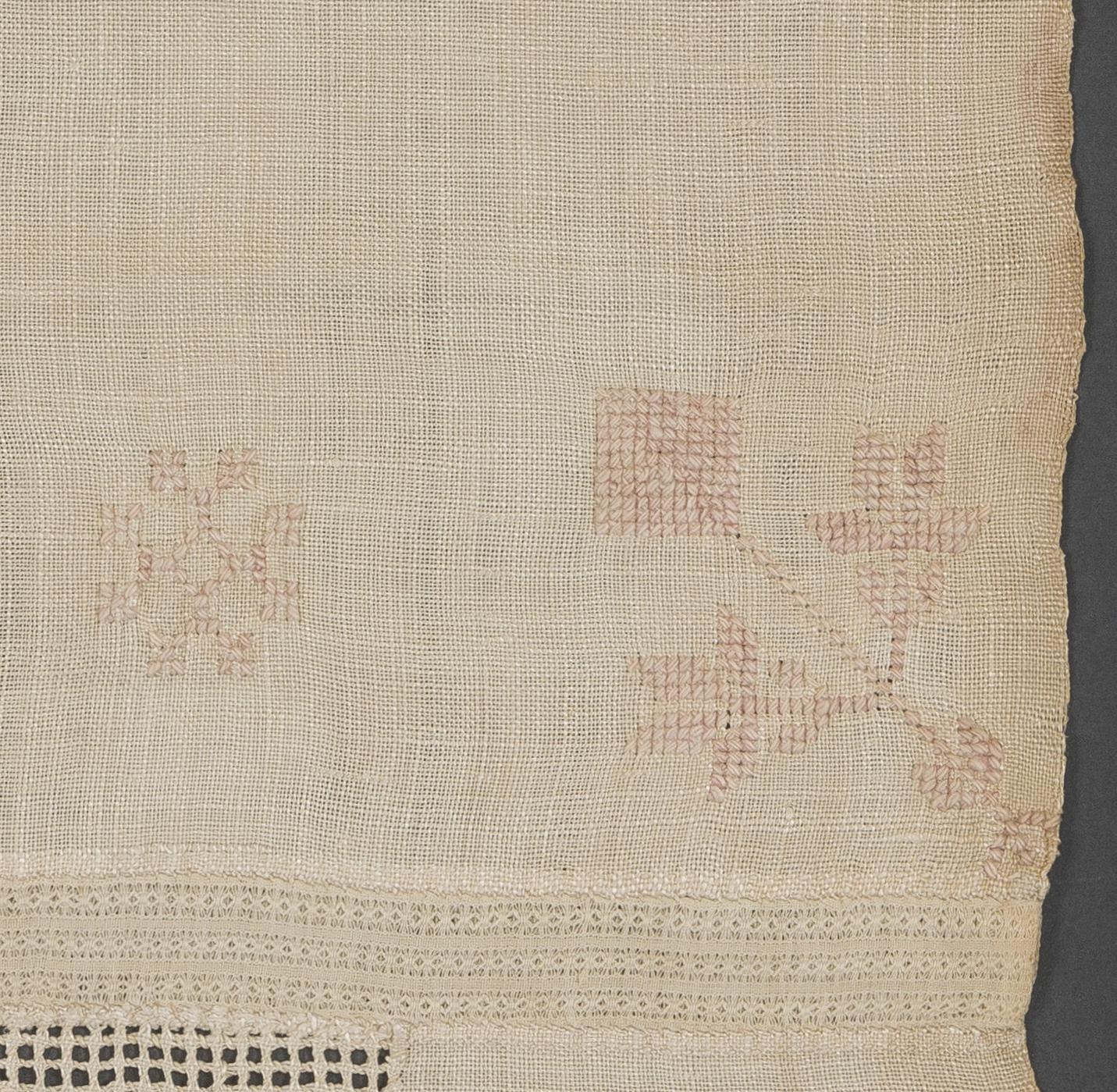 1969.1147 Towel, detail 13