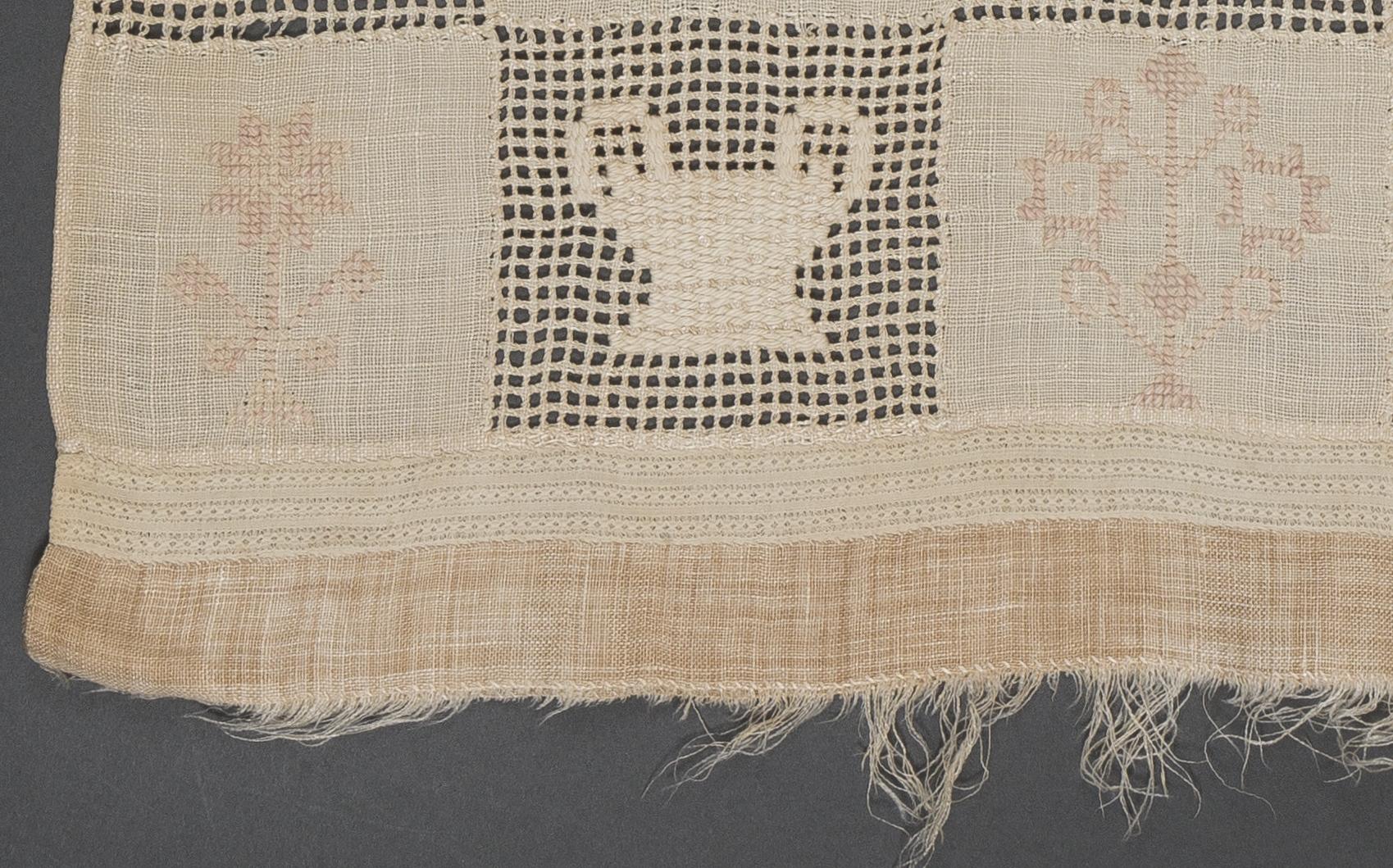 1969.1147 Towel, detail 19