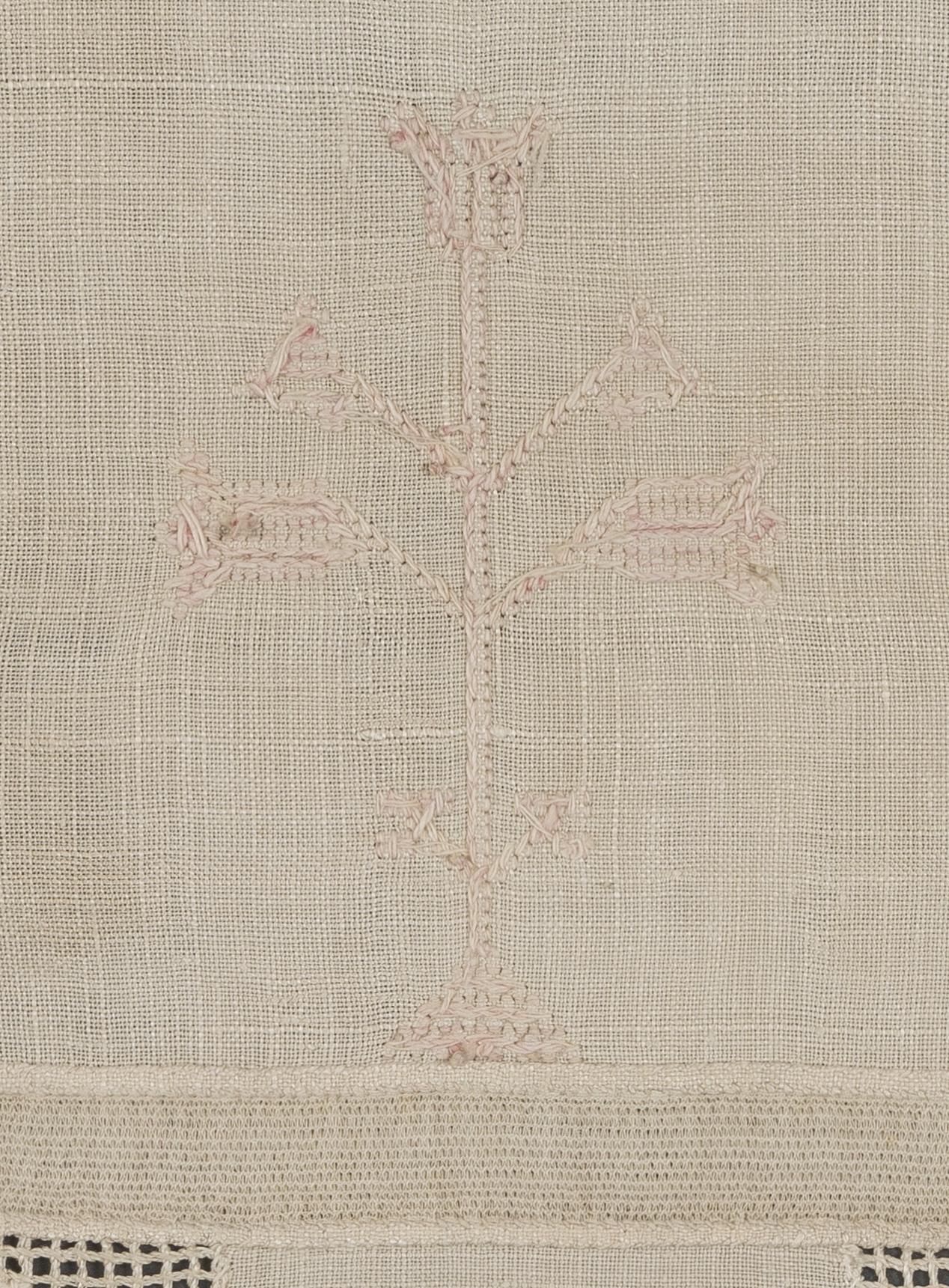 1969.1147 Towel, reverse, detail 11