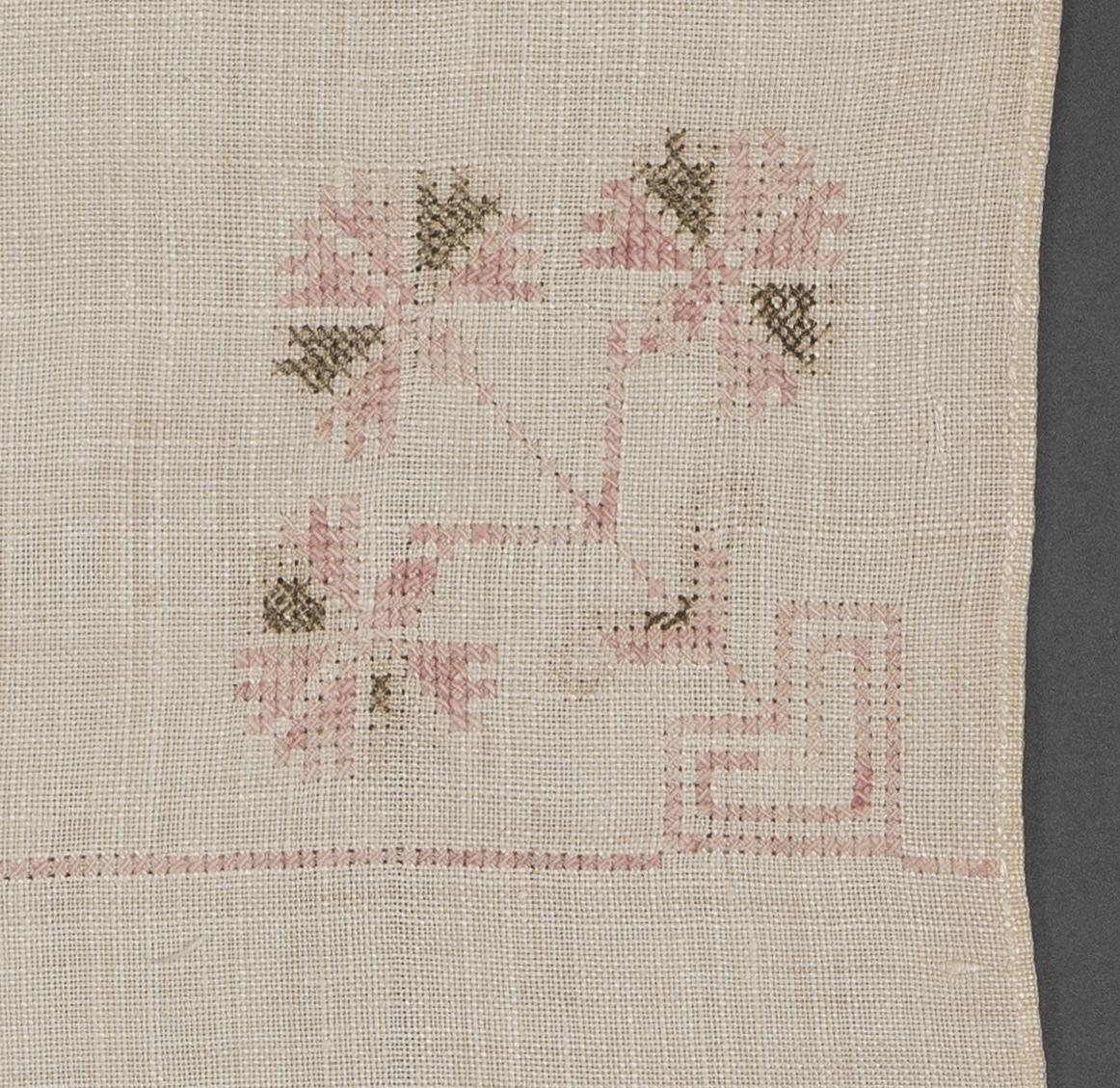 1969.1148 Towel, detail 9