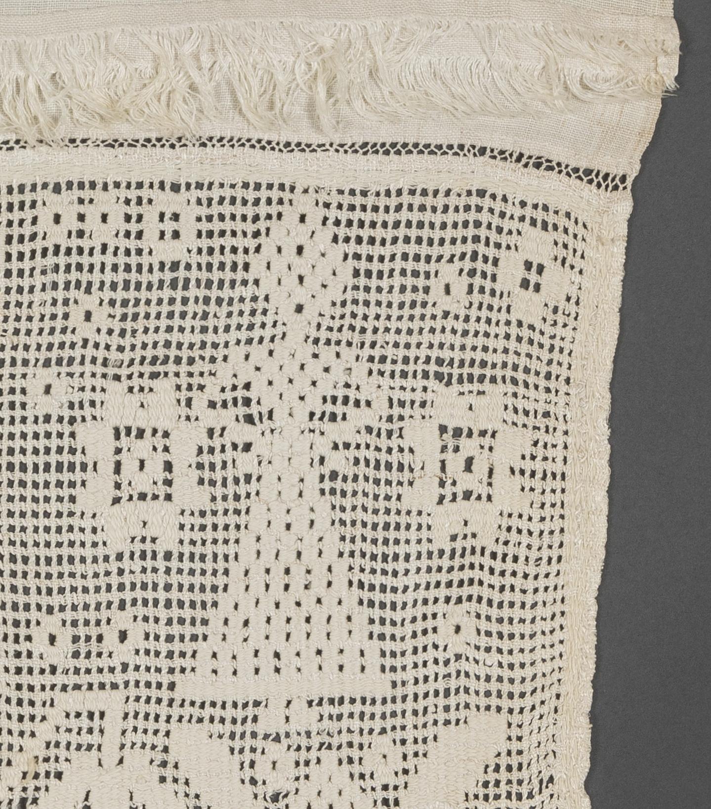 1969.1153 Towel, detail 12