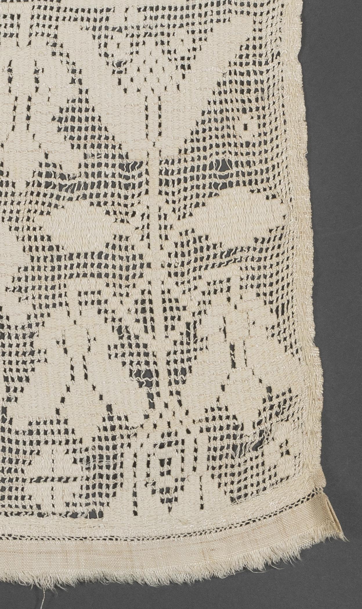 1969.1153 Towel, detail 15