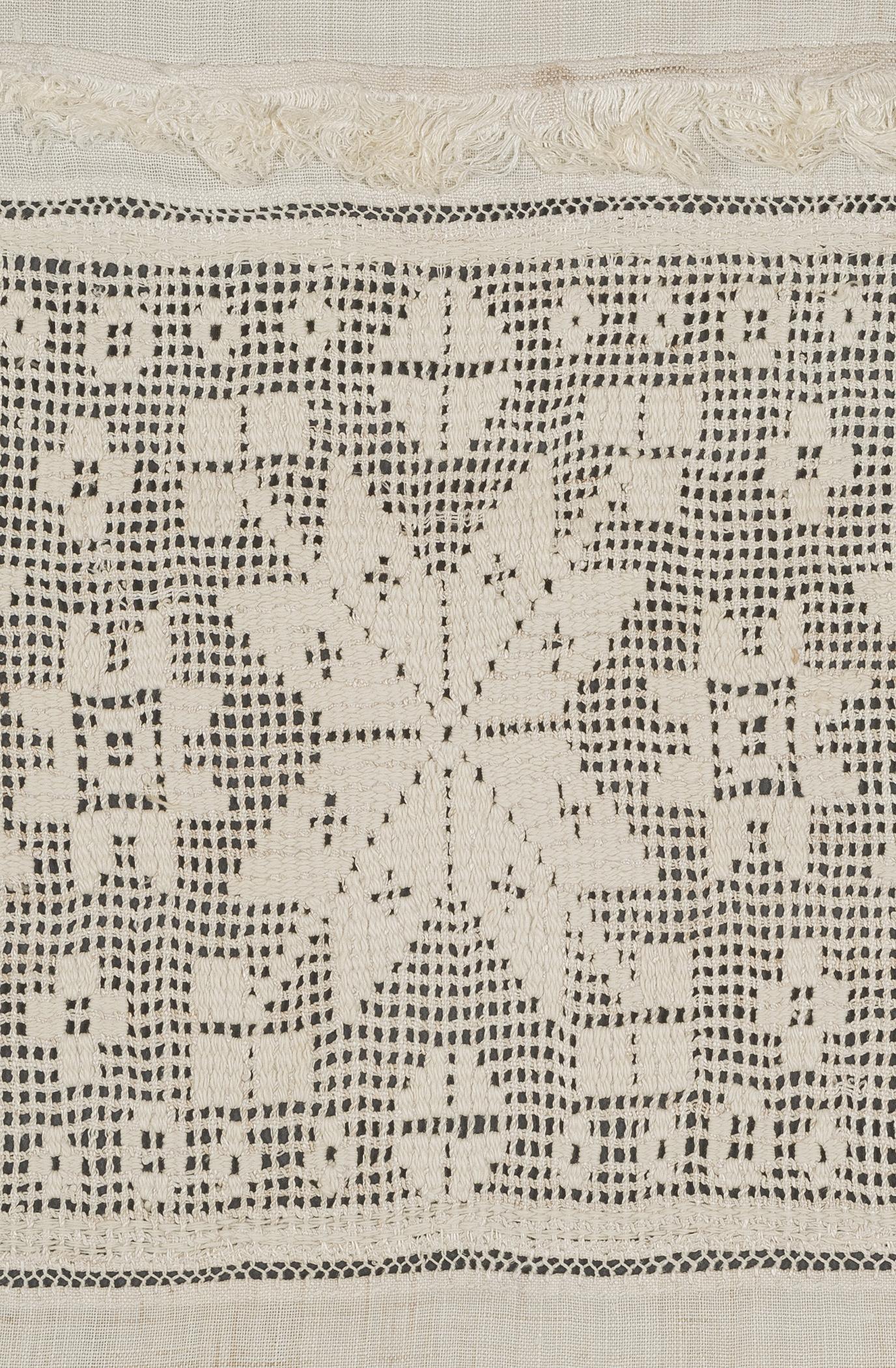 1969.1153 Towel, detail 3
