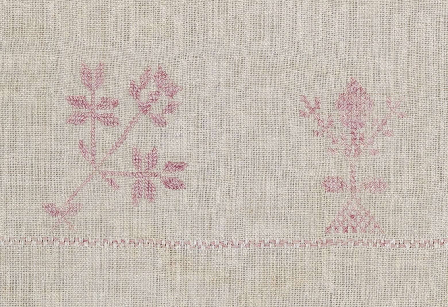 1969.1155 Towel, detail 10